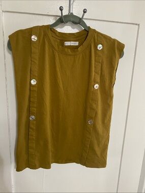 SFERRA Olive Tank Top with Decorative Buttons